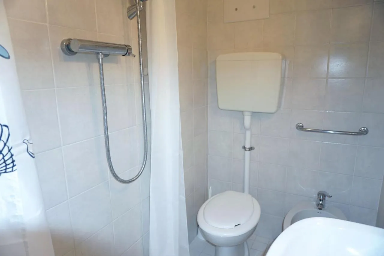 Lovely Apartment For 4 Guests With Terrace Porto Santa Margherita